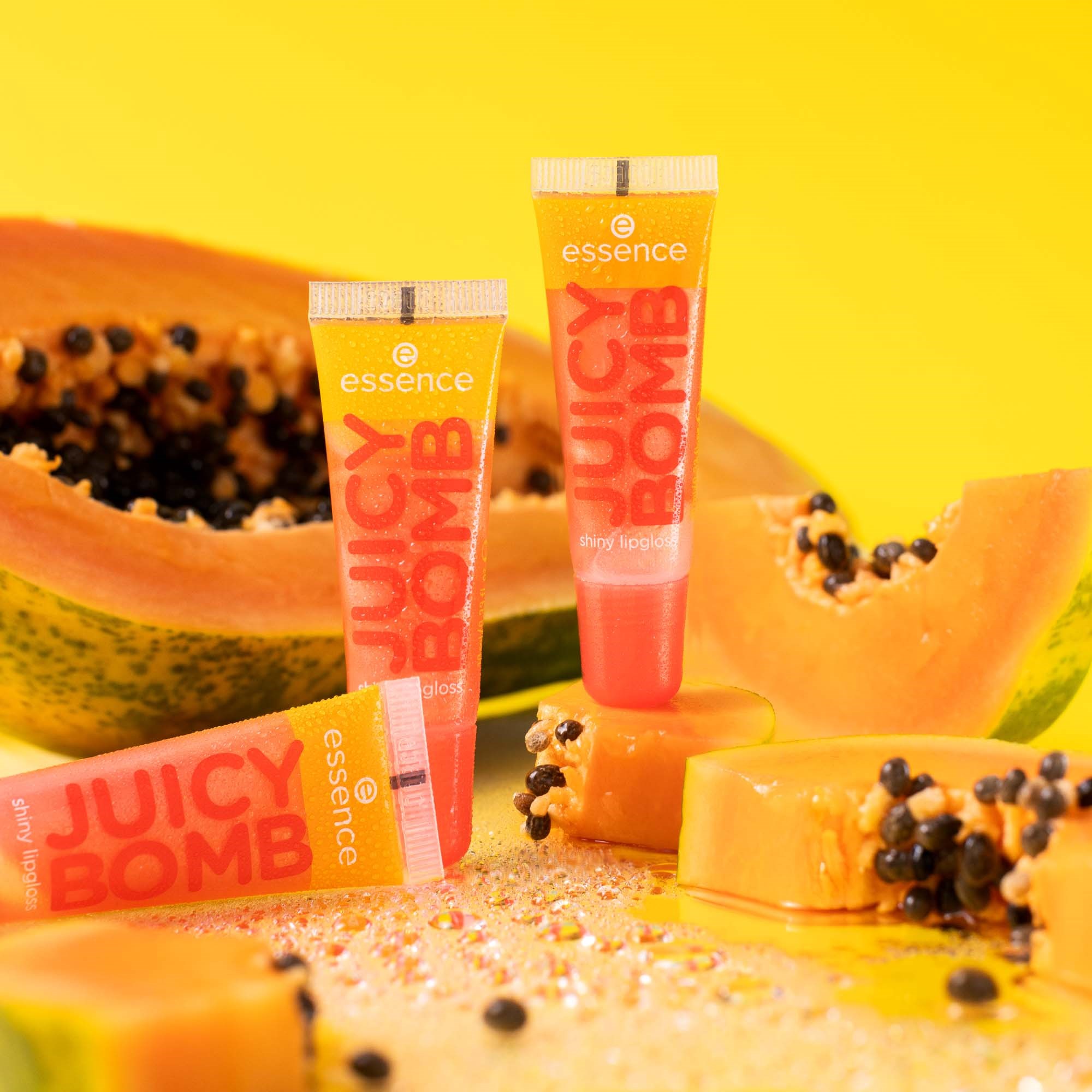 essence Juicy Bomb Shiny Lipgloss 103 - błyszczyk do ust 103 Proud Pap (obrázok 6)