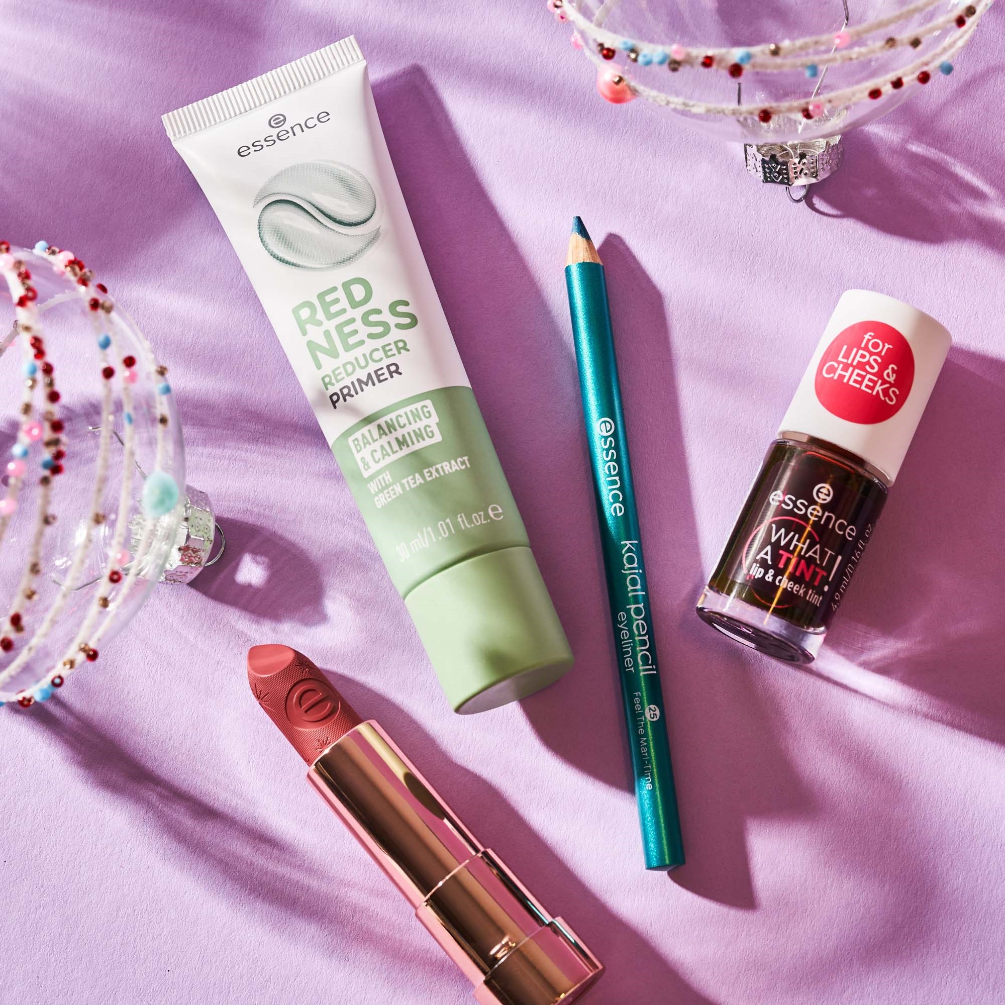 essence Kajal Pencil 25 Feel The Mari-Time (obrázok 6)