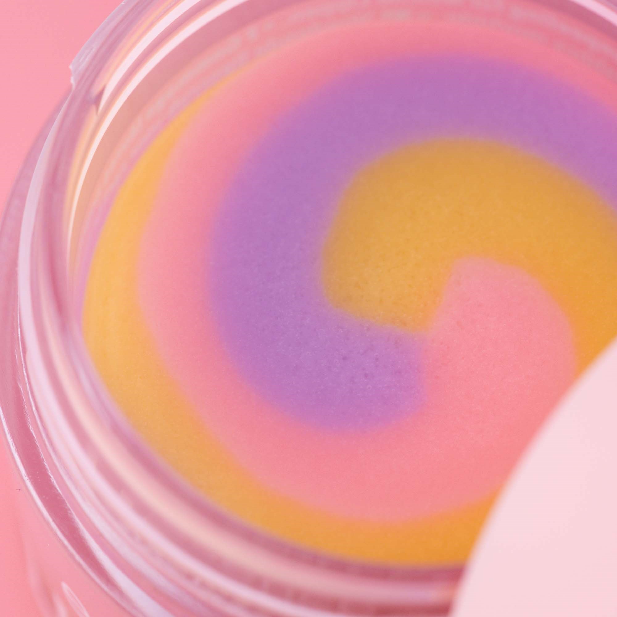 essence Lip Swirl Sugar Scrub 01 (obrázok 3)