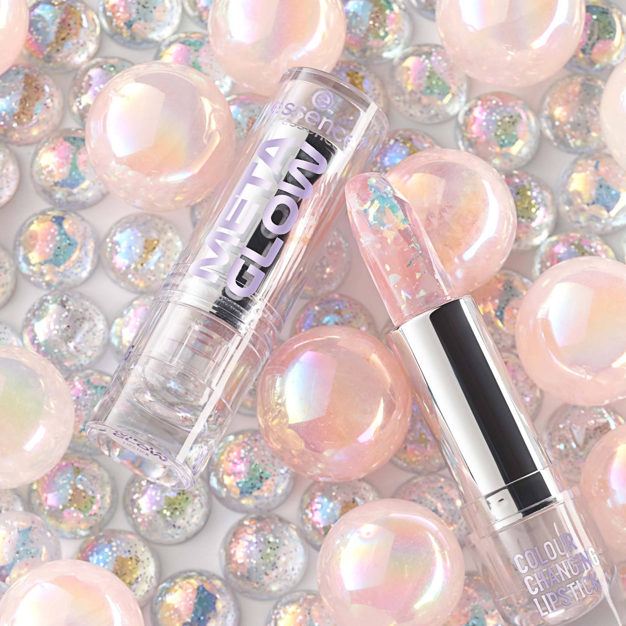 essence Meta Glow Colour Changing Lipstick (obrázok 6)
