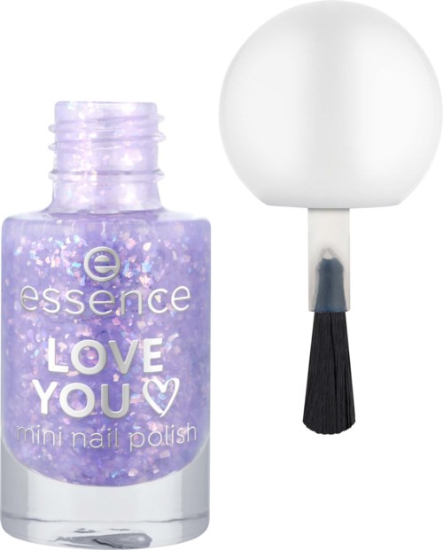 Eine kleine lila Nagellackflasche mit Applikator, beschriftet Love You, Mini-Size, und eine runde weiße Lampe oder Licht.