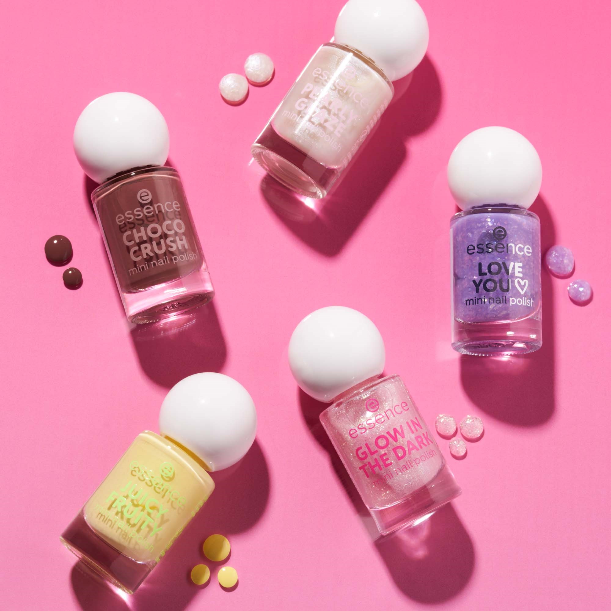 essence Mini Nail Polish 13 Love You (obrázok 3)