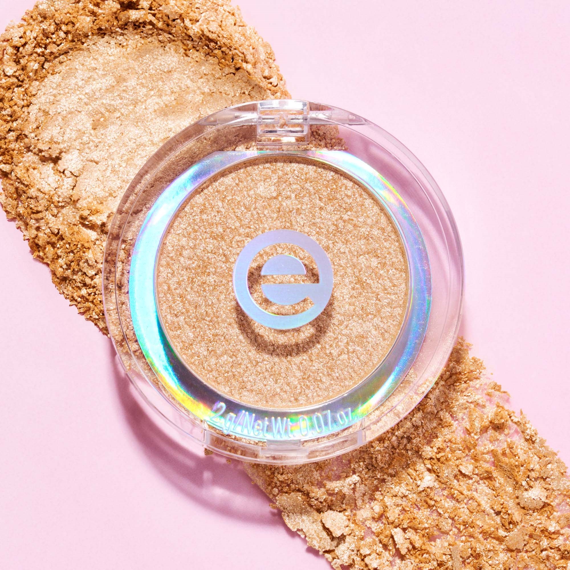 essence Mono Eyeshadow Pearly 01 Golden Glow (obrázok 4)