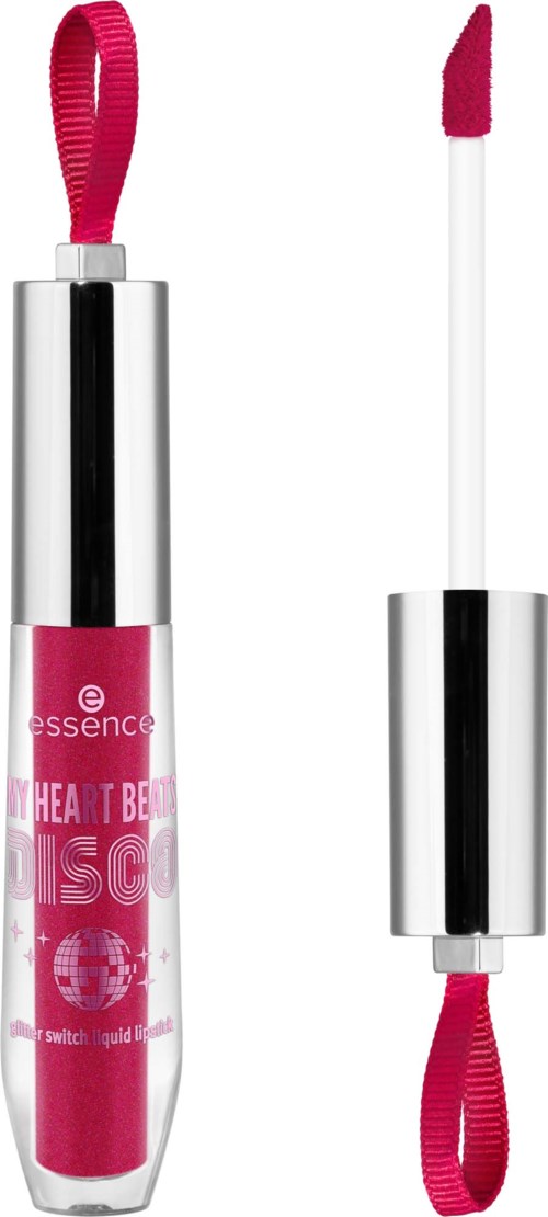 Een roze vloeibare lippenstift in een zilveren tube met een rood lint handvat, open om de applicator te laten zien.
