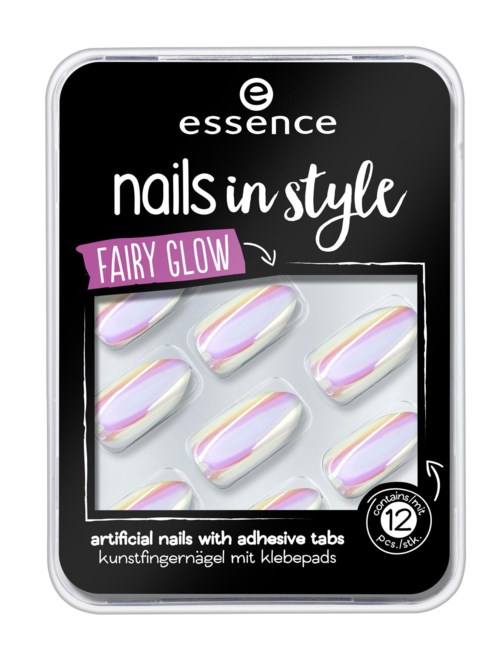 Text and image of artificial nails with a colorful, shiny, rainbow-like design, labeled for fairy glow nails.