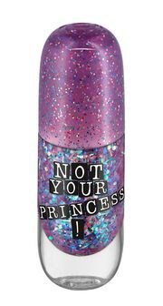 En nagellacksflaska med glitter, lila färg och en etikett som säger "Not Your Princess".