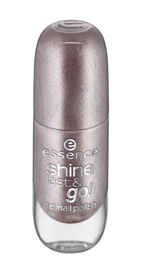 En liten, silverfärgad nagellackflaska med rund topp, märkt 'essence shine last & go!'.
