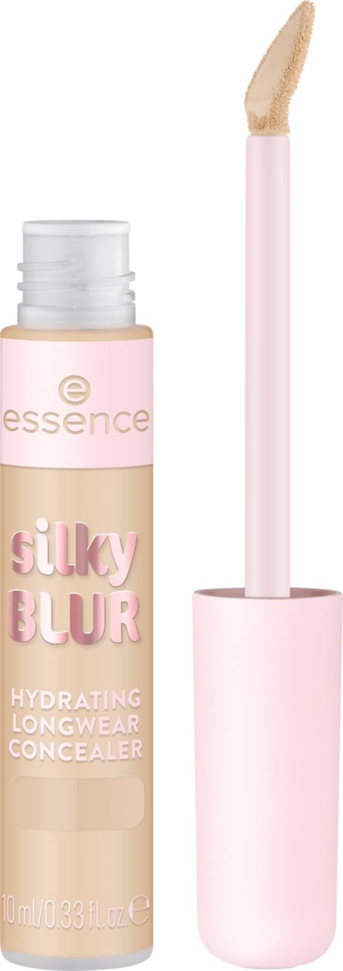 En concealercos i lyserød tube med mærket Silky Blur, med påsat applikator, viser produktet.