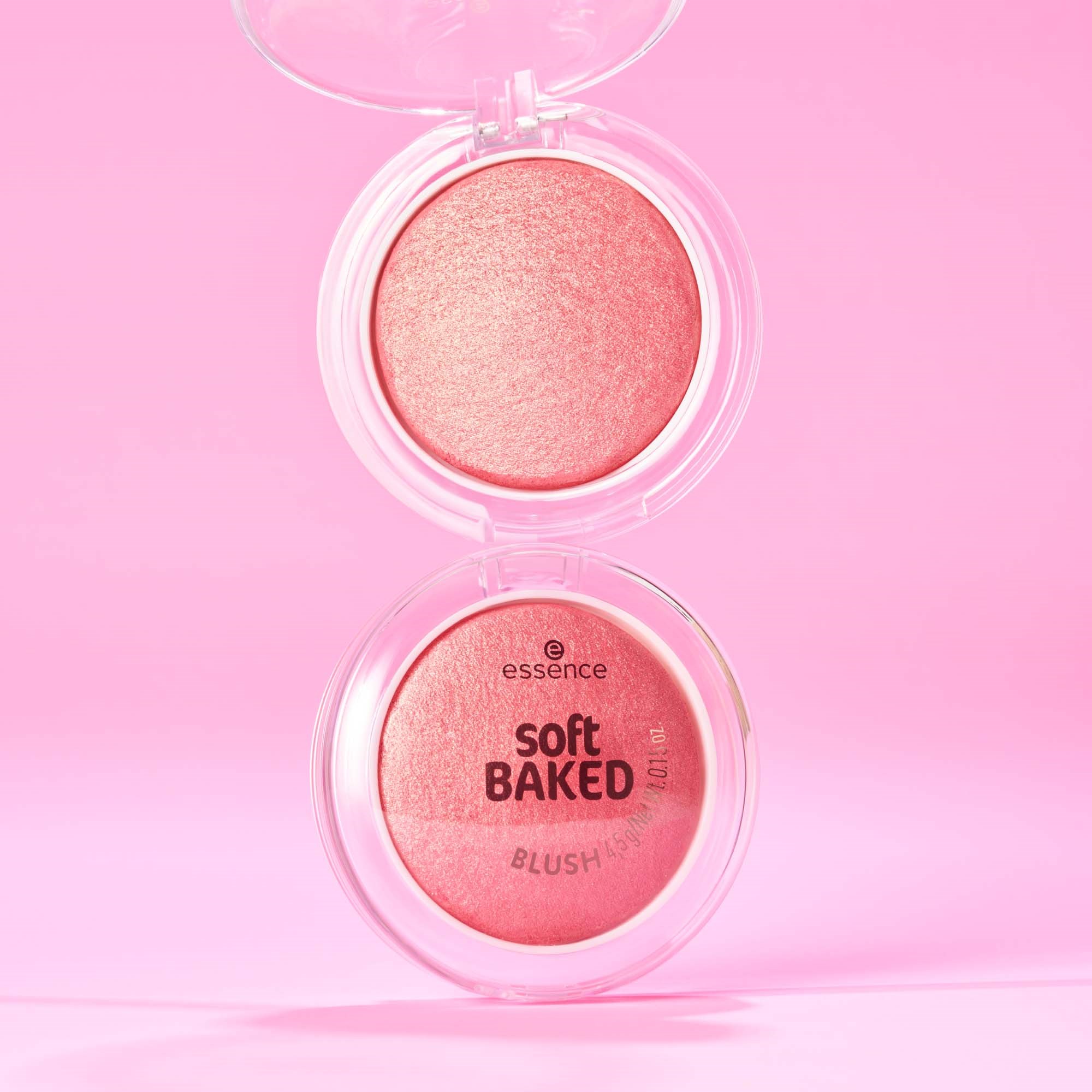 essence Soft Baked Blush 30 Rose All Day (obrázok 4)