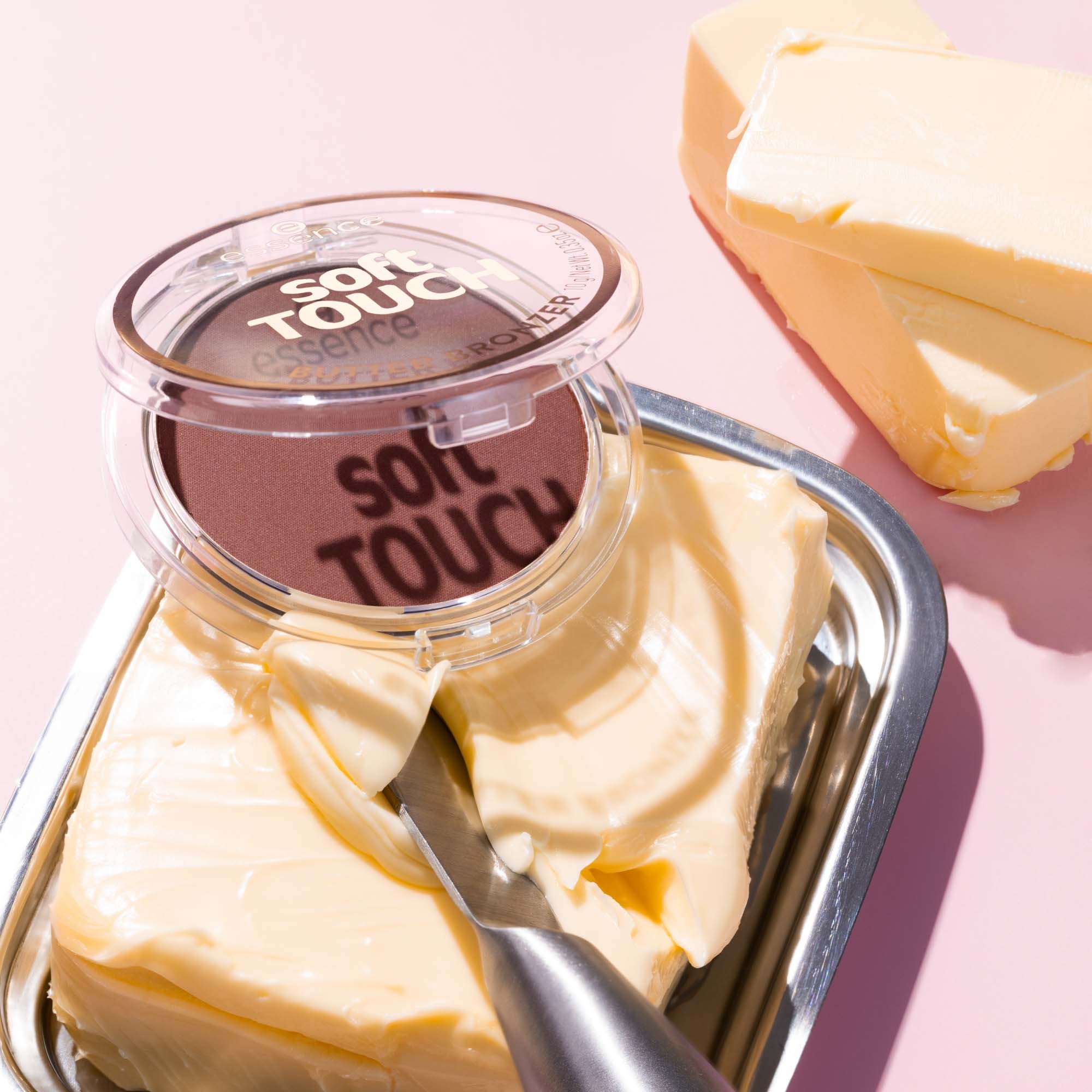 essence Soft Touch Butter Bronzer 40 chocolate butter dream (obrázok 4)