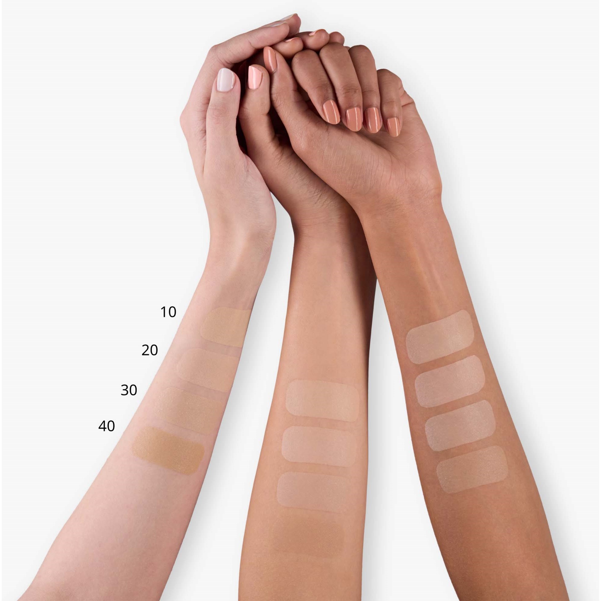 essence Stay All Day 14H Long-Lasting Concealer 10 - korektor 10 Lig (obrázok 4)