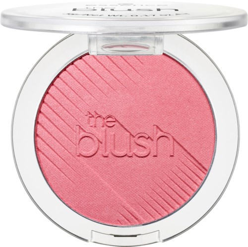 Ein rosa Blush mit texturierten Linien und den Worten ‚the blush‘ eingebettet in einem weißen Kompakt.