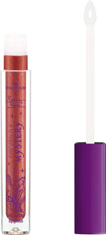 essence x Beauty Benzz everyday is a MYSTERY plumping lipgloss 02
