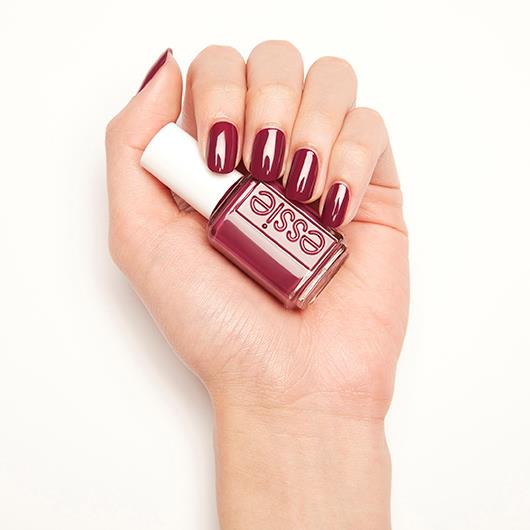 Essie classic - fall collection swing of things