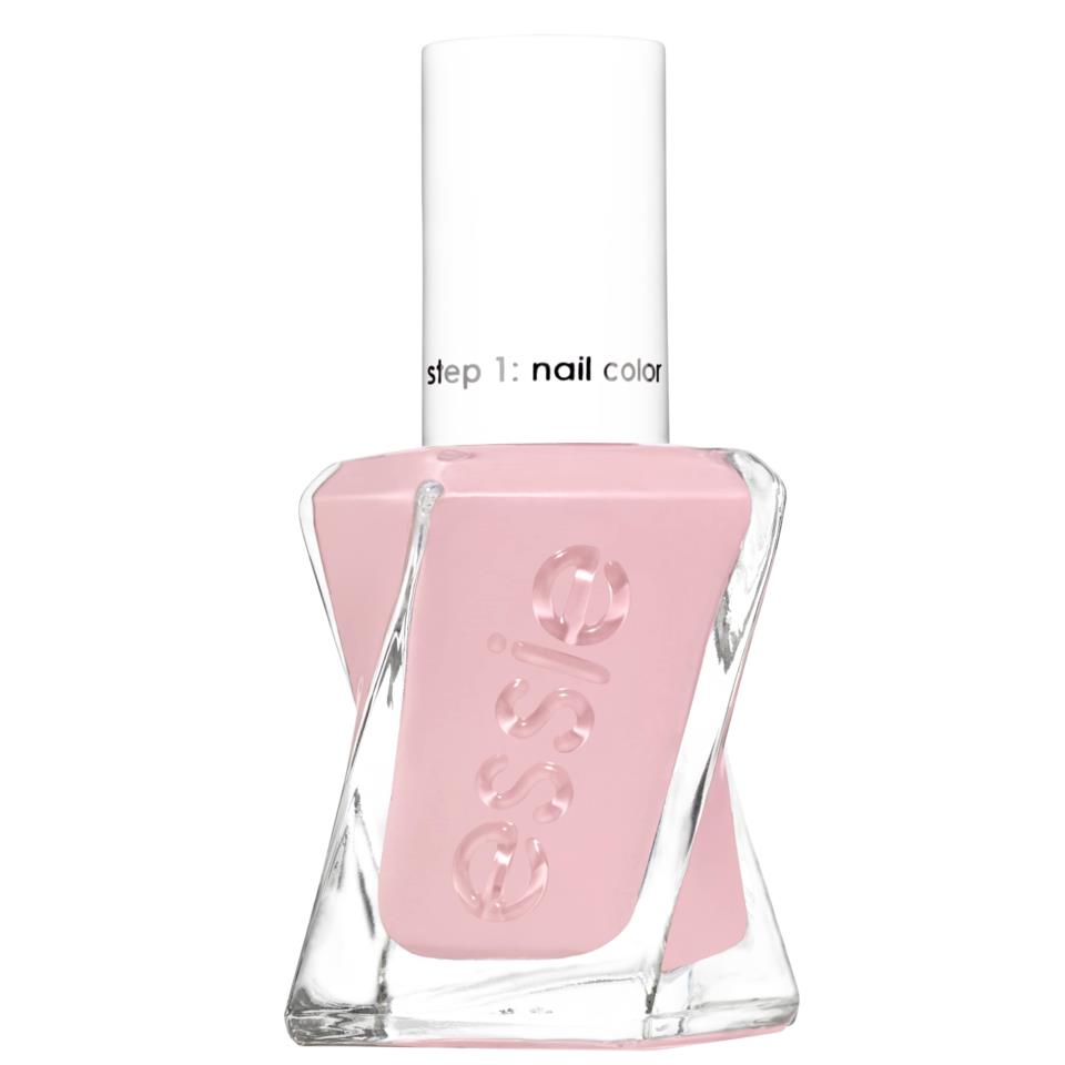 Essie Gel Couture polished and poised