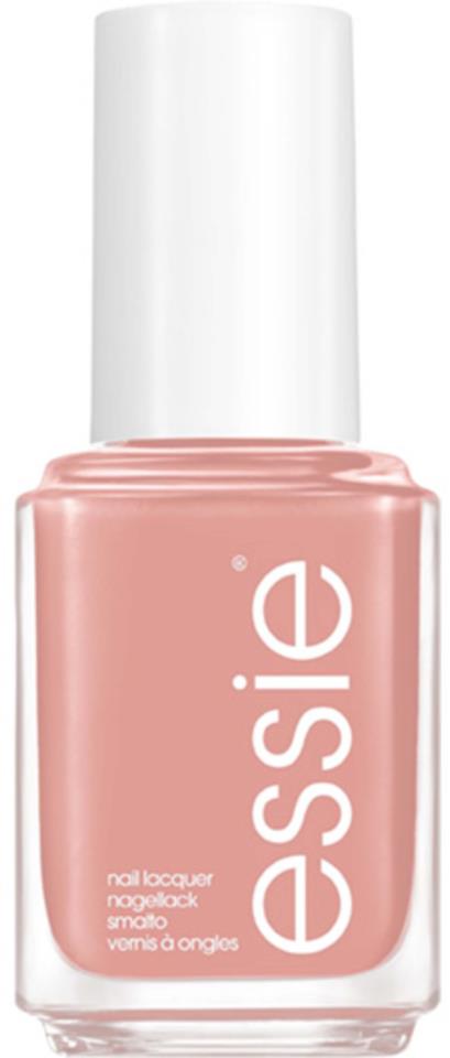Essie Nail Lacquer not red-y for bed collection 749 the snuggle is real