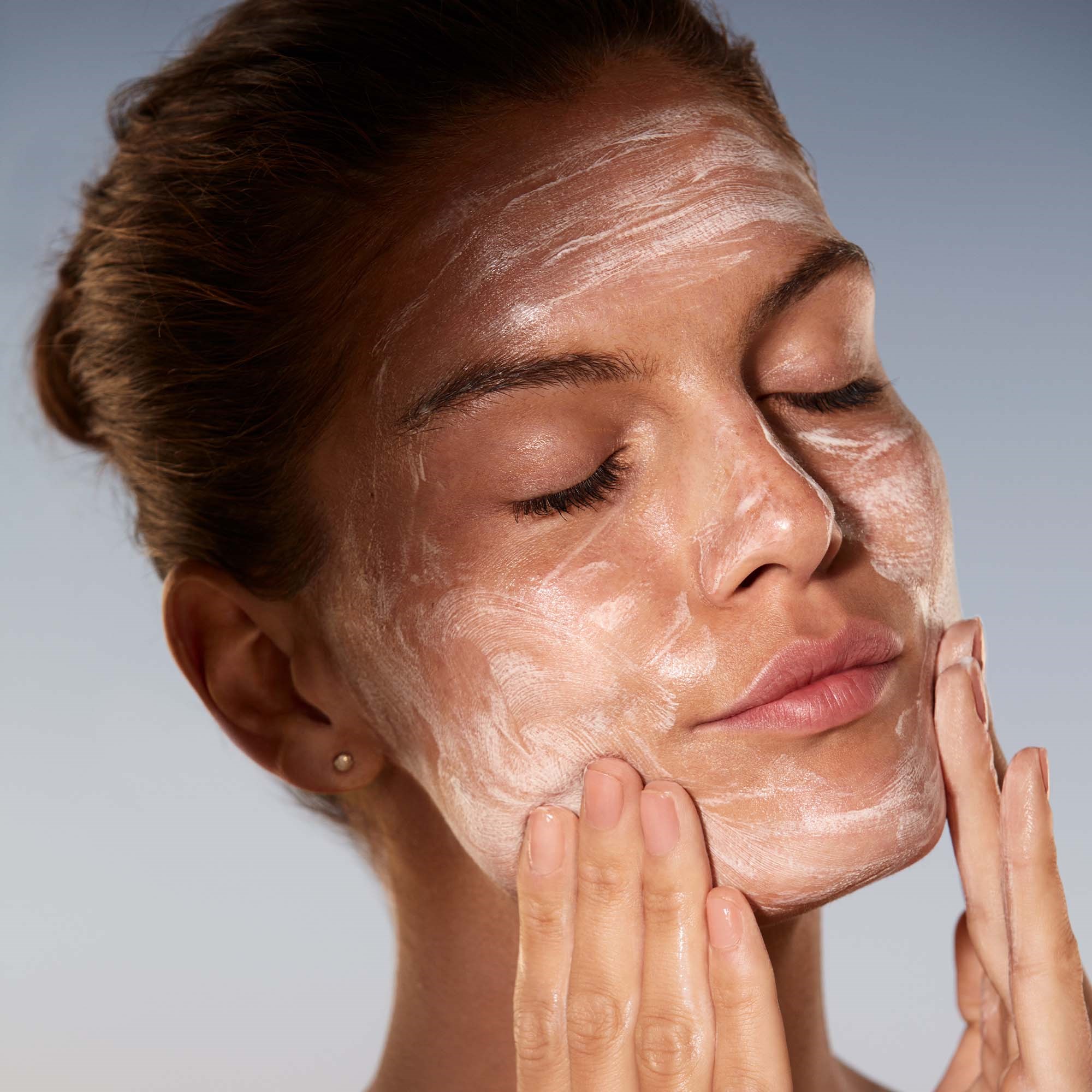 Alternativ bild 1 för Estée Lauder Advanced Night Cleansing Gelee 100 ml