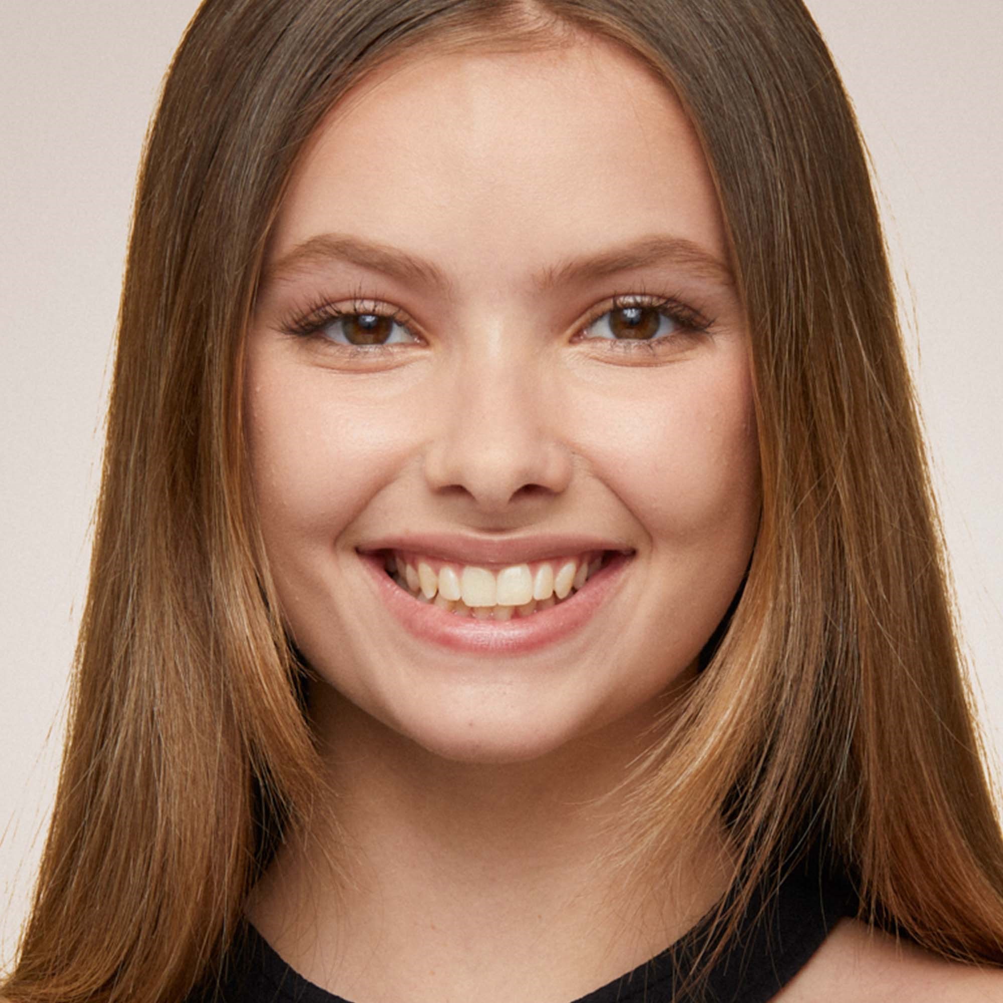 Alternativ bild 1 för Estée Lauder Double Wear Sheer Long-Wear Makeup SPF20 1N2 Ecru