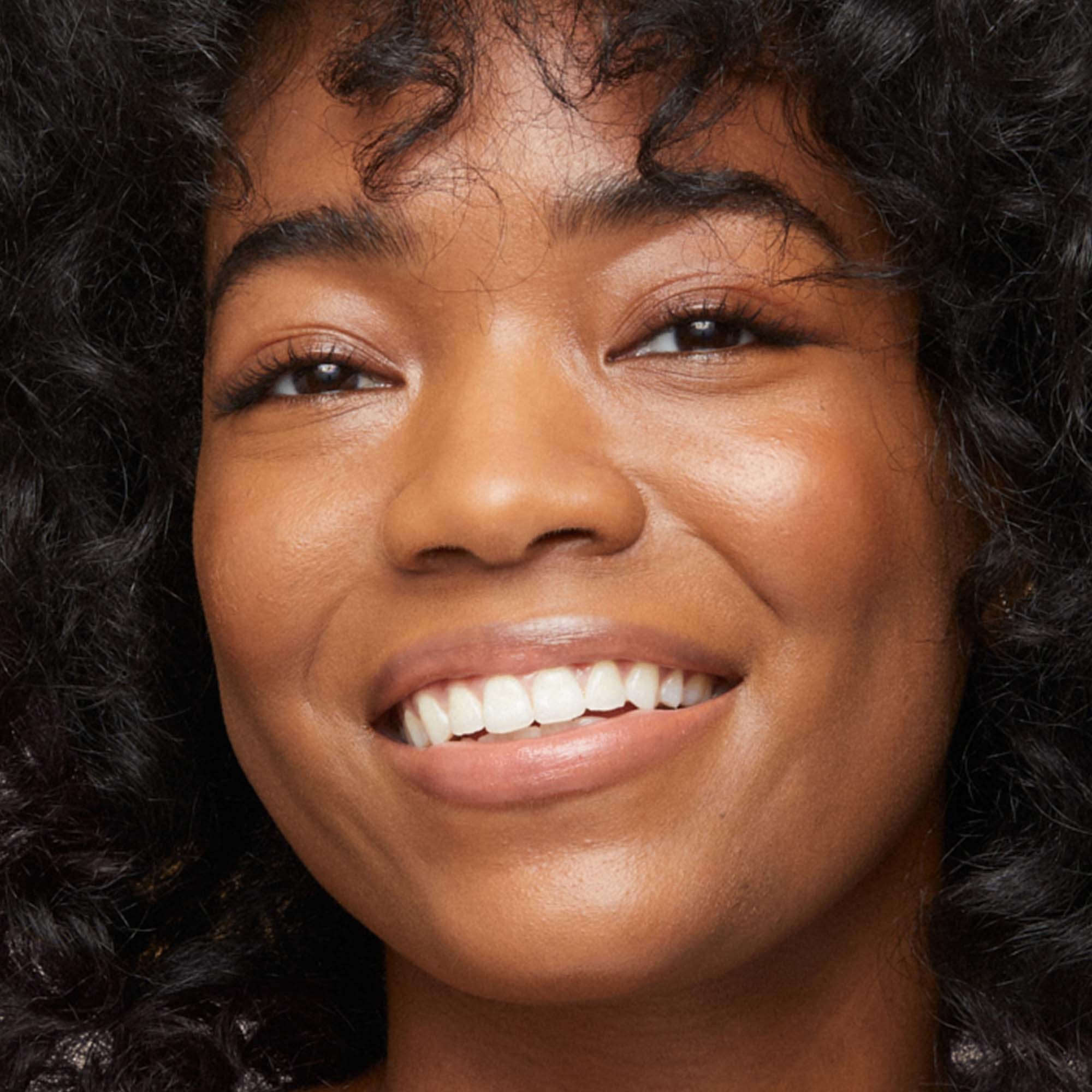 Alternativ bild 1 för Estée Lauder Double Wear Sheer Long-Wear Makeup SPF20 5W2 Rich Caramel