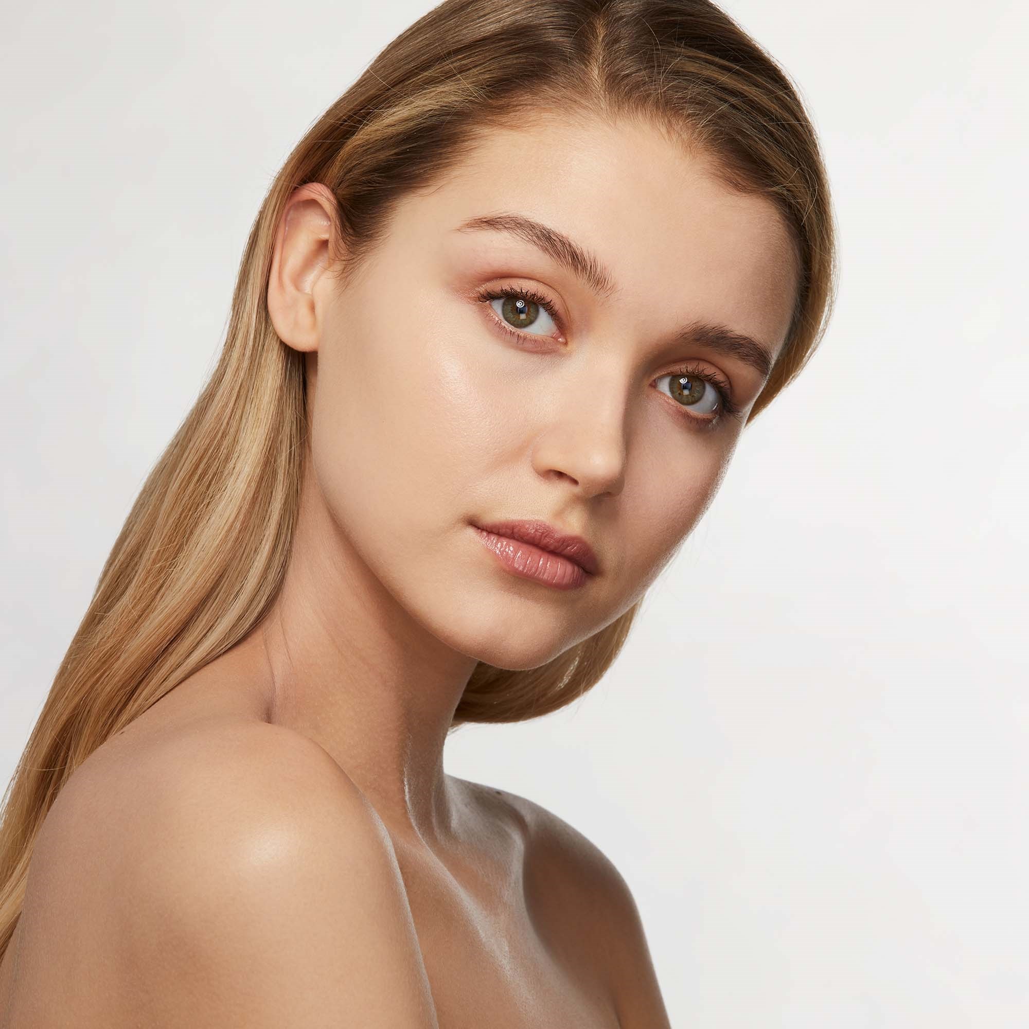 Alternativ bild 1 för Estee Lauder Double Wear Foundation 1N2 Ecru 30 ml