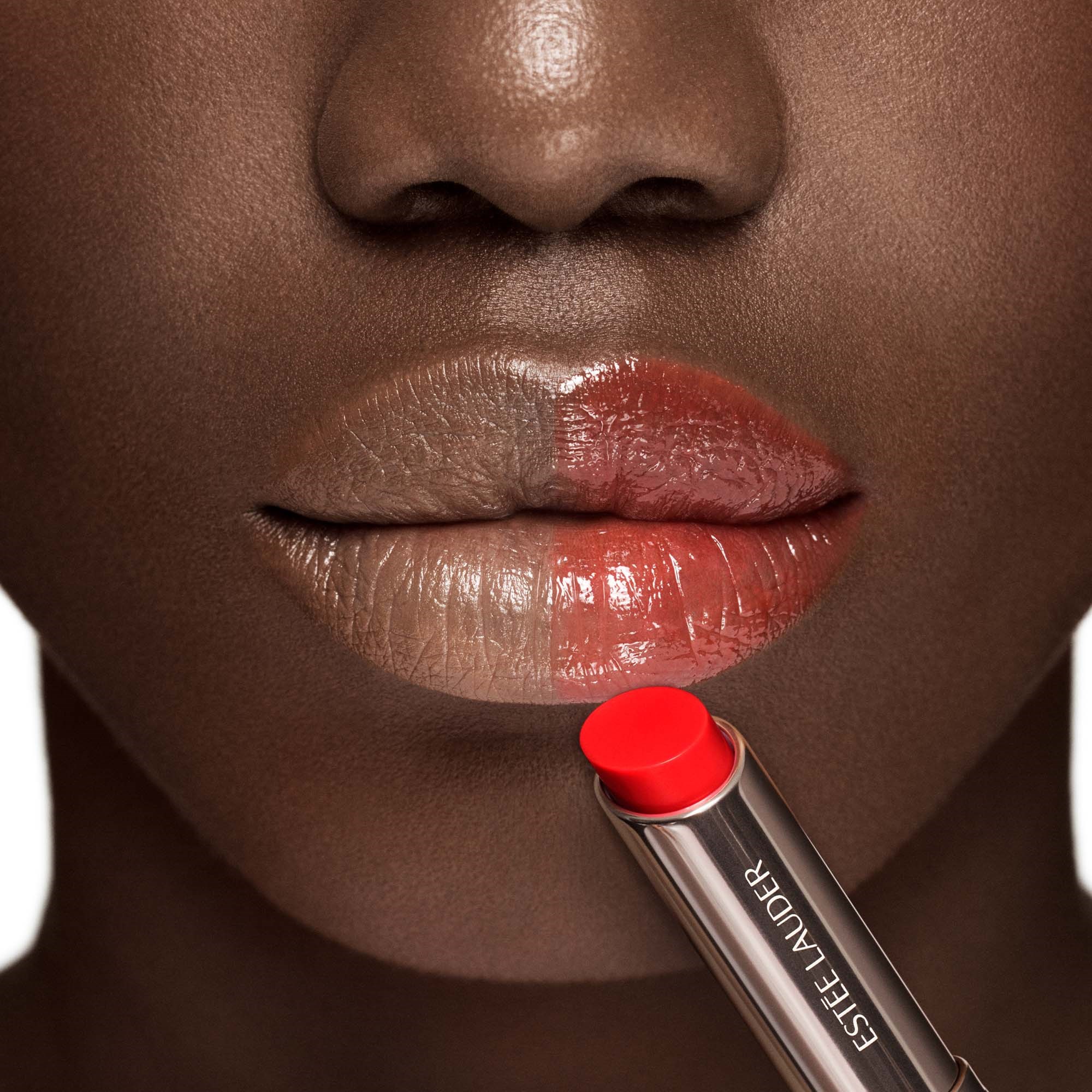 Estée Lauder Futurist Hydraplump Lip Balm 701 Cherry Glow (obrázok 3)