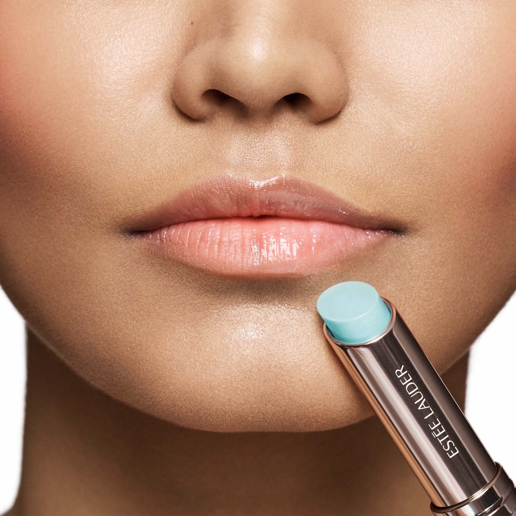 Estée Lauder Futurist Hydraplump Lip Balm 709 Sheer Oasis (obrázok 3)