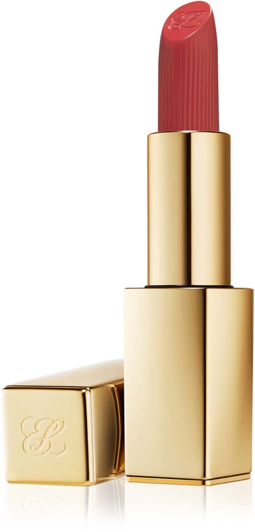 Een gouden lippenstift met een rode kleur, staand naast de dop.