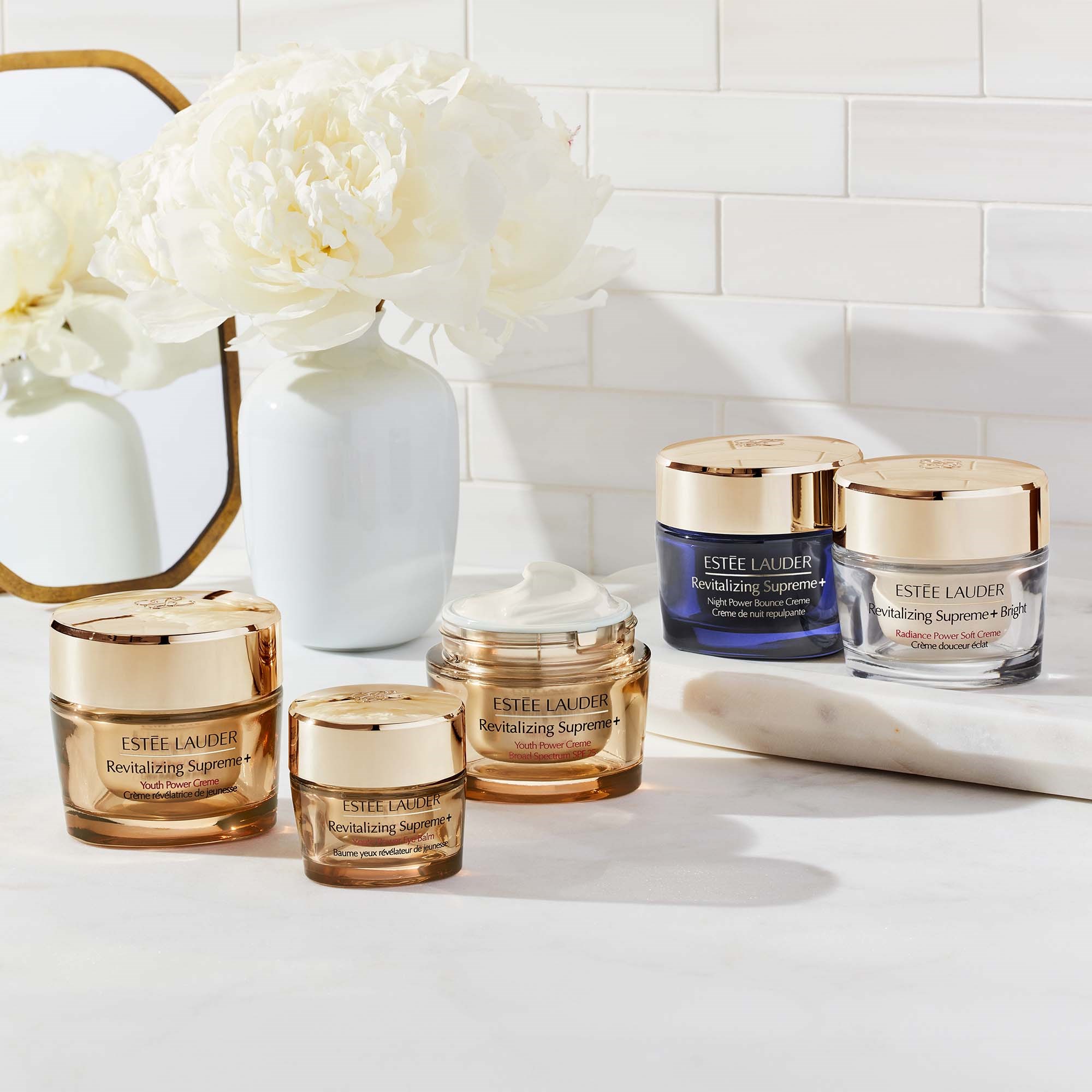 Estée Lauder Revitalizing Supreme+ Bright Radiance Power Soft Cream 50 (obrázok 4)
