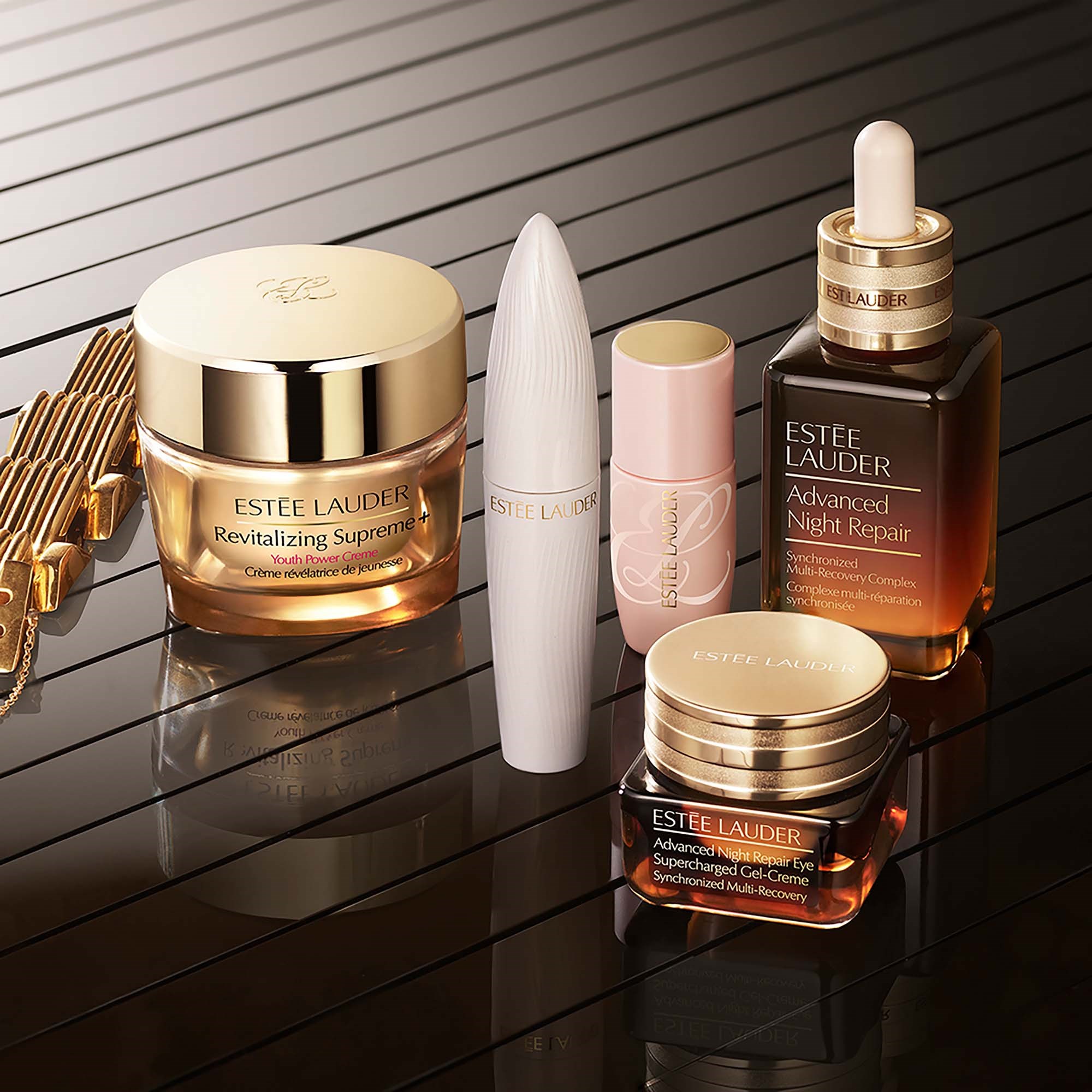 Estée Lauder Revitalizing Supreme+ Youth Power Cream 50 ml (obrázok 10)