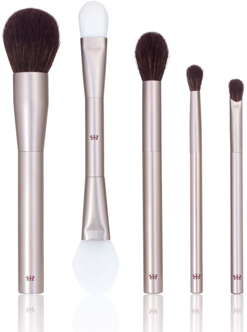 Estelle&Thild Organic Beauty Slanted Buffer Eyeshadow Brush