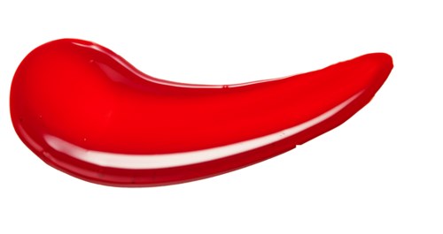 En skinnende rød chilipepper med en hvit stripe ligger på en hvit bakgrunn.