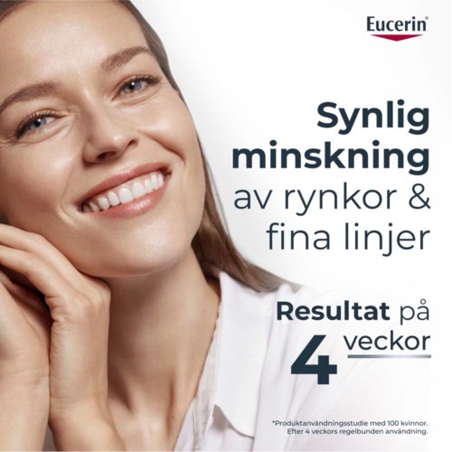 Eine lächelnde Frau mit klarer Haut, mit Text, der sichtbare Faltenreduktion in 4 Wochen bewirbt, von Eucerin.