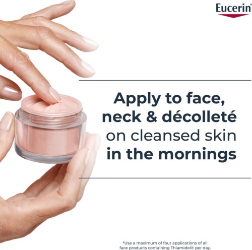 Eucerin logo med hænder, der holder en lyserød creme i et glas og tekst om at påføre den på ansigt, hals og décolletage om morgenen.