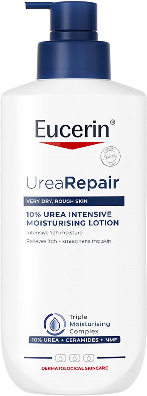 En hvid flaske med Eucerin Urea Repair lotion med blå pumpe, labeler for fugtgivende til meget tør, ru hud.