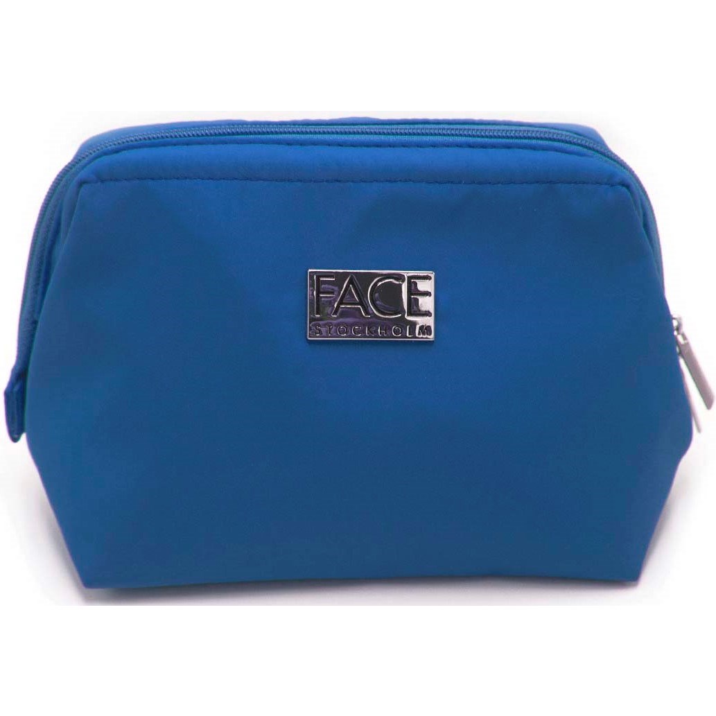 Läs mer om Face Stockholm Lyx Bag Small Blue