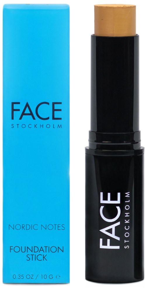 En foundationpinne med en blå box och en svart pinne, märkt 'FACE STOCKHOLM' och 'Nordic Notes'.