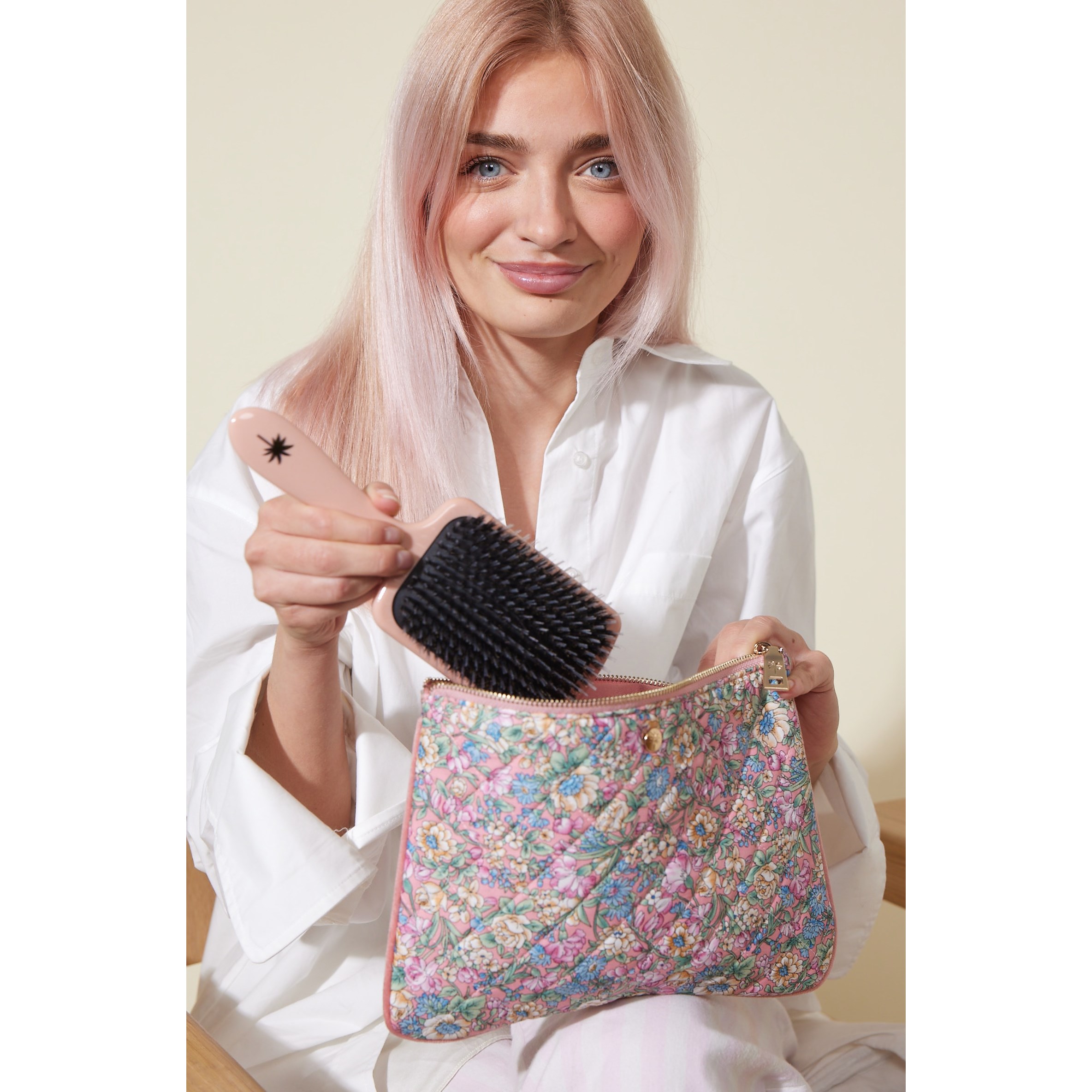 Fan Palm Rosie Flower Clutch (obrázok 3)