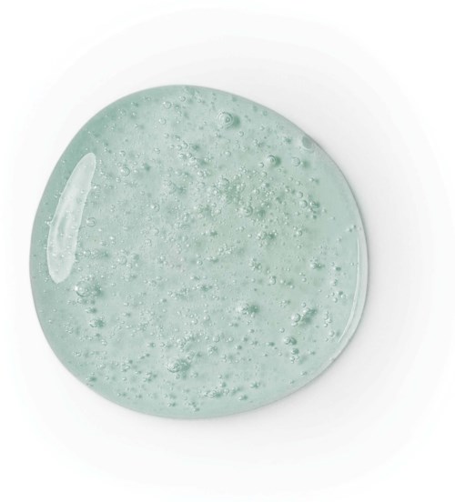 En rund, klar gel med små bubblor, möjligen ett hudvårds- eller kosmetikprodukt.