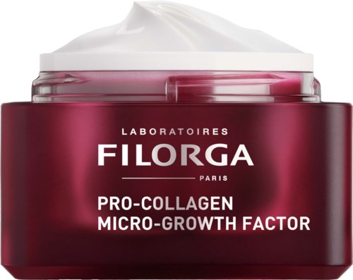Słoik kremu Filorga Pro-Collagen Micro-Growth Factor z białą kremem w środku na białym tle.
