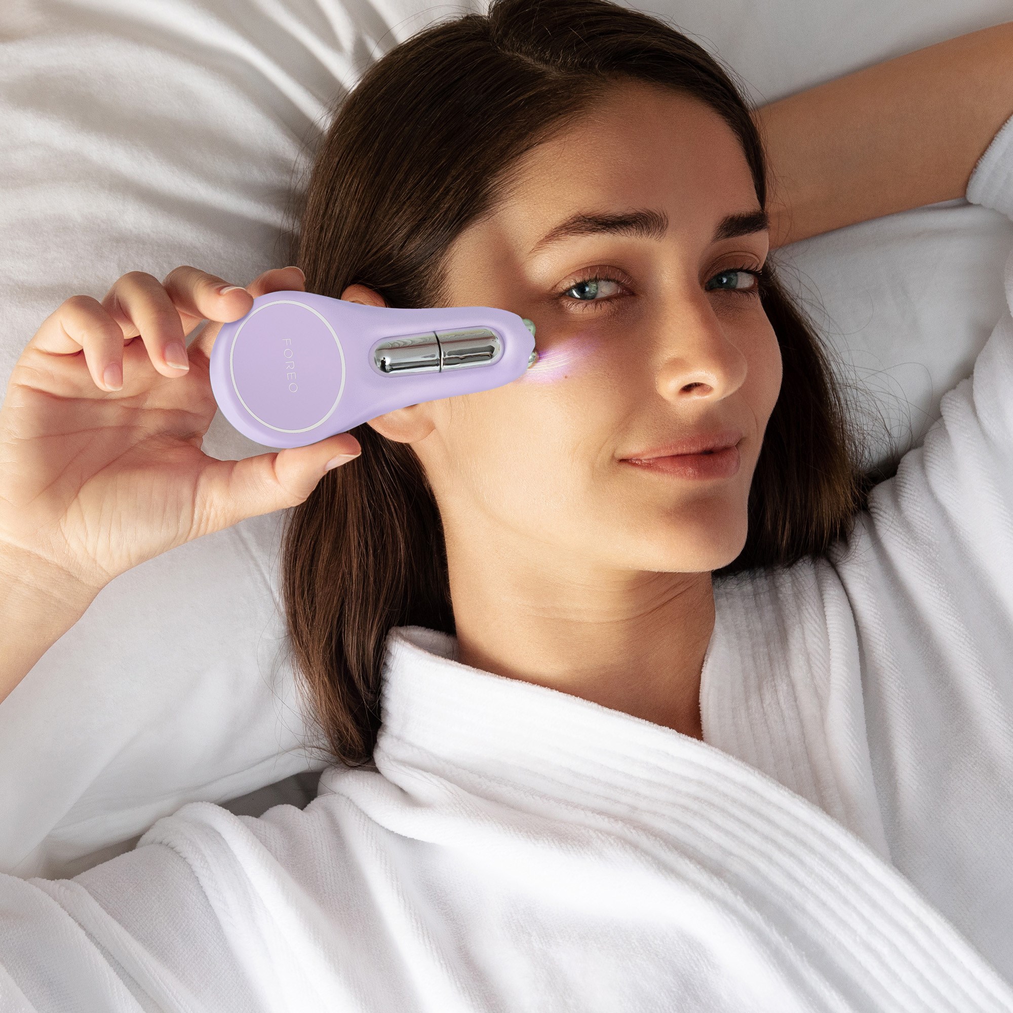 FOREO BEAR 2 Eyes & Lips Lavender (obrázok 4)
