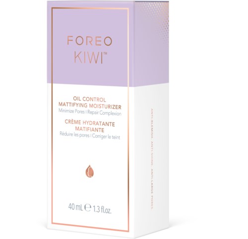 En eske med Foreo Kiwi olje-kontroll matterende fuktighetskrem med tekst om fordelene og størrelsen.
