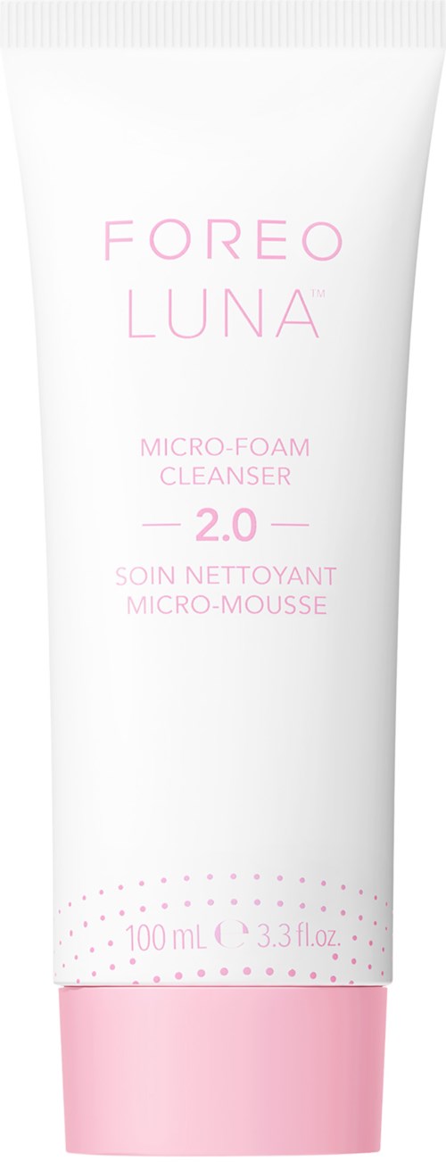 Valkoinen ja vaaleanpunainen Foreo Luna Micro-Foam Cleanser -tuubi tuotetiedoilla.