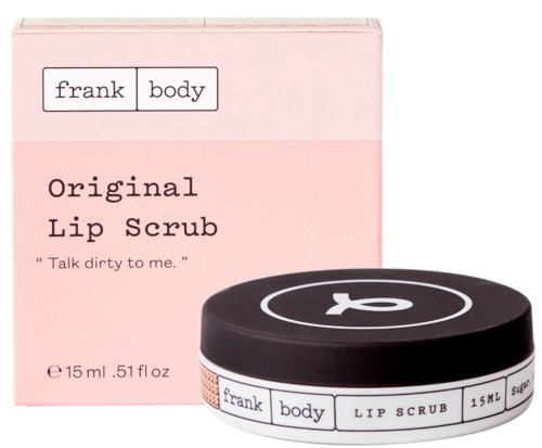 En rosa förpackning och ett svart lock av lip scrub från Frank Body, med sloganen "Talk dirty to me."