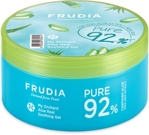 En blå beholder med Frudia aloe vera beroligende gel, med vekt på 92 % aloe og fruktbaserte ingredienser.