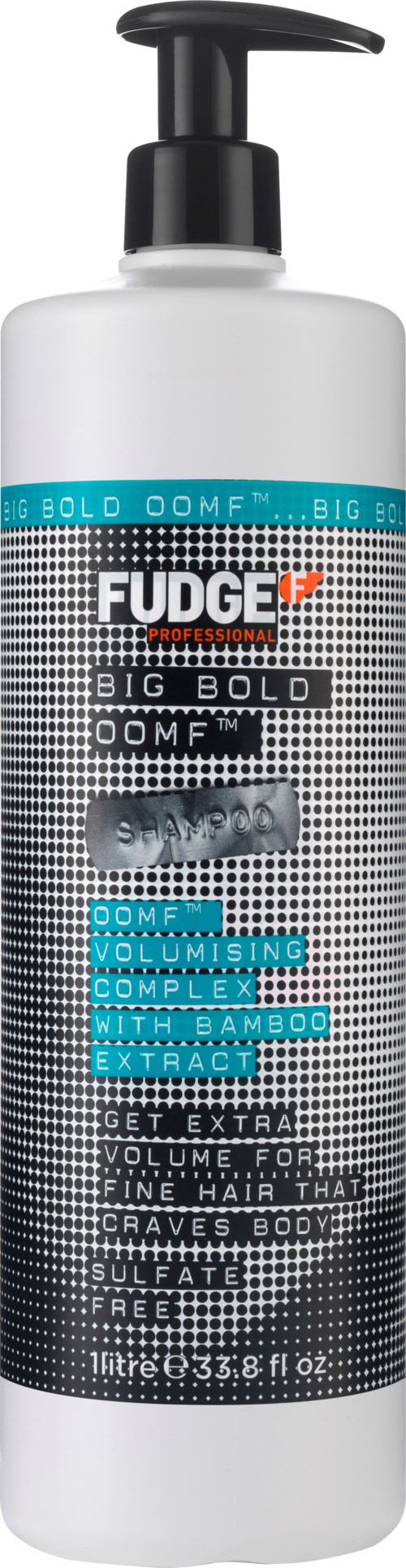 En vit flaska med pump märkt 'Fudge Big Bold DOOMF' för hårvolym och styling.