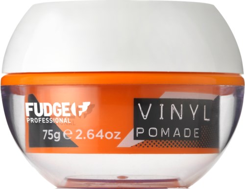 En behållare med Fudge Professional vinyl pomade, orange och vit etikett, 75 gram, lämplig för hårstyling.