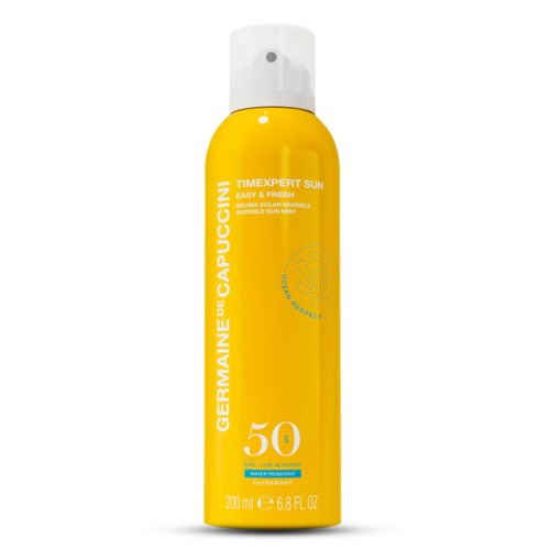 Gul sprayflaska med SPF 50 solskyddsmedel, varumärke Germaine de Capuccini, för solskydd.