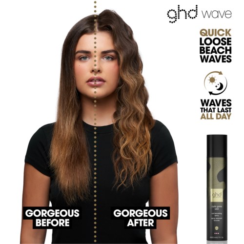 Geteiltes Bild mit Haar vor und nach Verwendung eines Wave-Sprays für lässige Strandwellen. Produktflasche auf der rechten Seite.