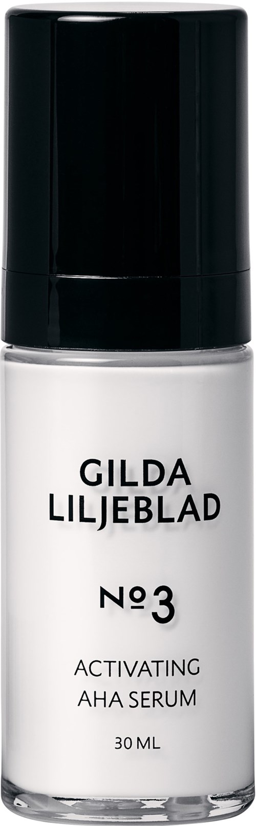 En liten vit flaska med svart lock märkt Gilda Liljeblad, No. 3 aktiverande AHA-serum, 30 ml.