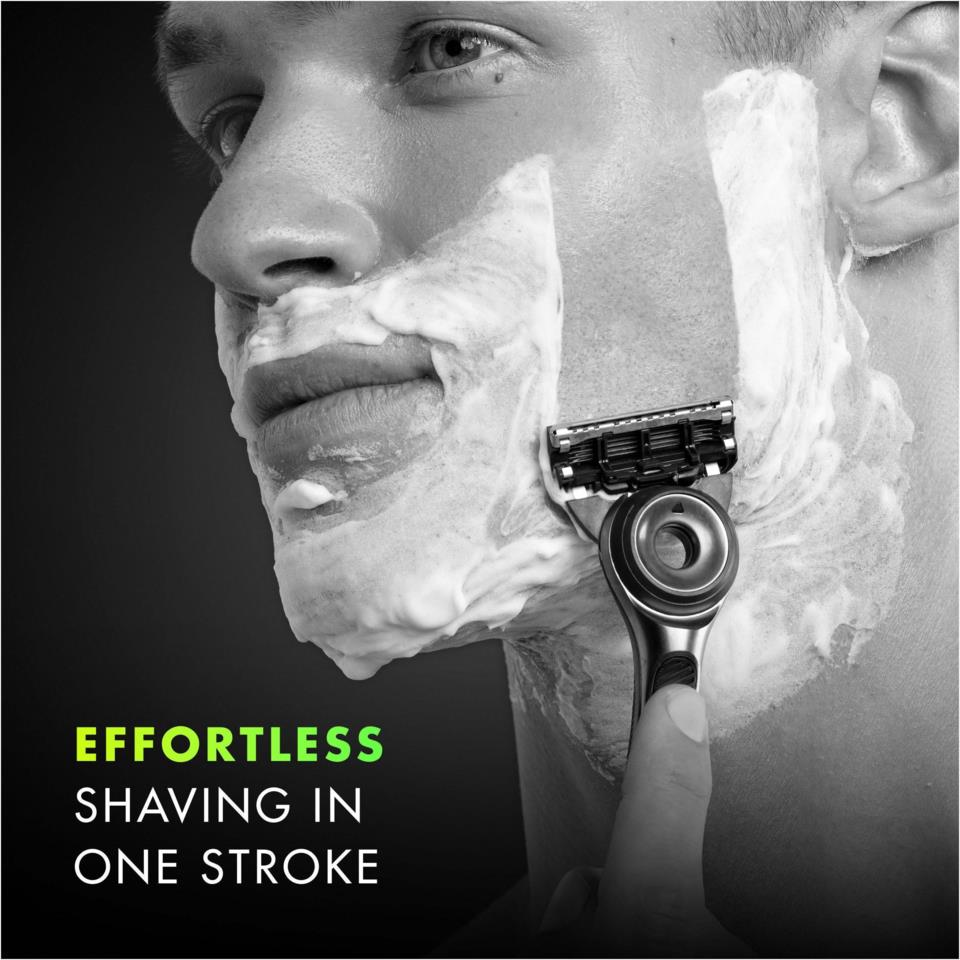 Gillette Labs Razor With Exfoliating Bar & Stand | lyko.com Gillette Labs Razor With Exfoliating Bar & Stand | lyko.com